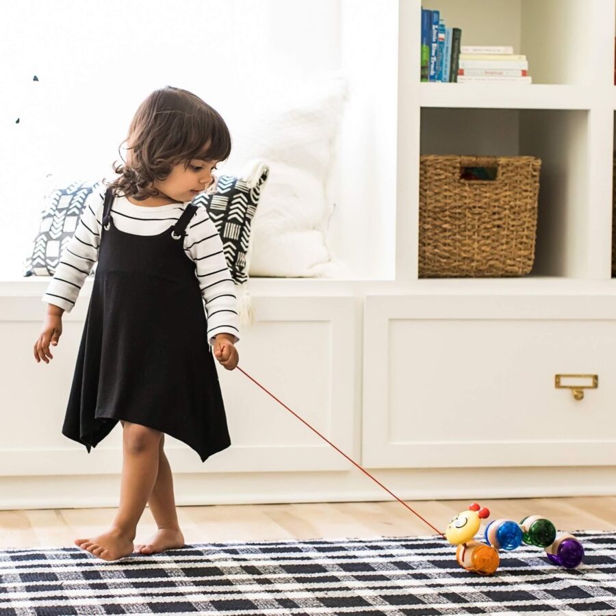 Jucarie de lemn Hape & Baby Einstein Inch Along Cal™