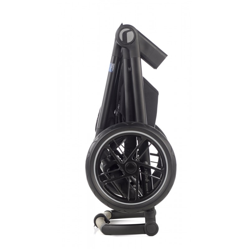 5591-U06-Carucior-Muum-Pro-scaun-auto-Matrix-Light-2-Jane-Negru