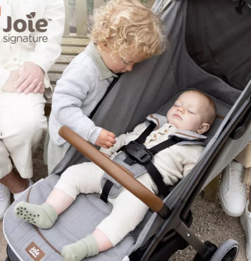 Carucior ultracompact Joie Parcel Signature Eclipse