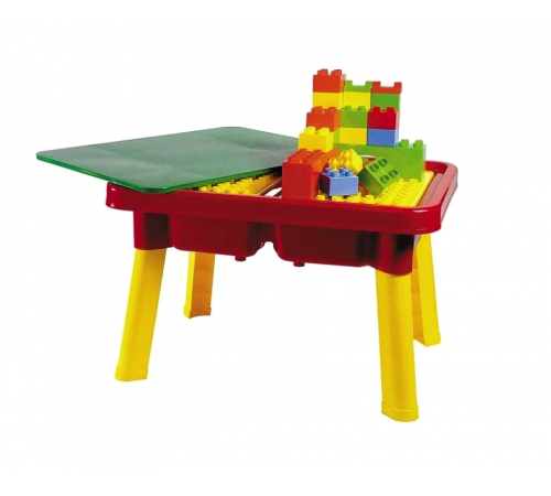 constructuri si masuta pentru bebelusi