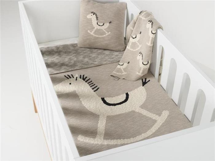 Paturica crosetata QUAX Rocking Horse pentru casa si excursii