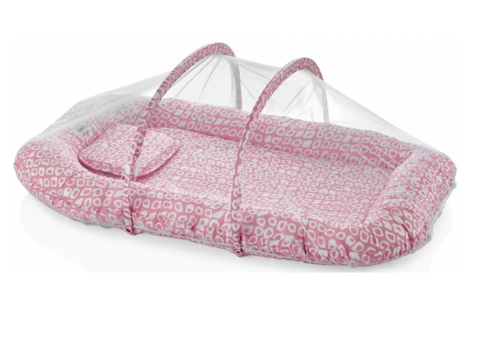Saltea reductor BabyNest cu pernuta si plasa insecte BabyJem Sleep Safe Roz