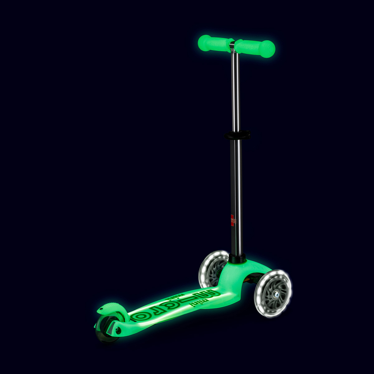 Trotineta Micro Mini Deluxe Glow LED Icy Lime