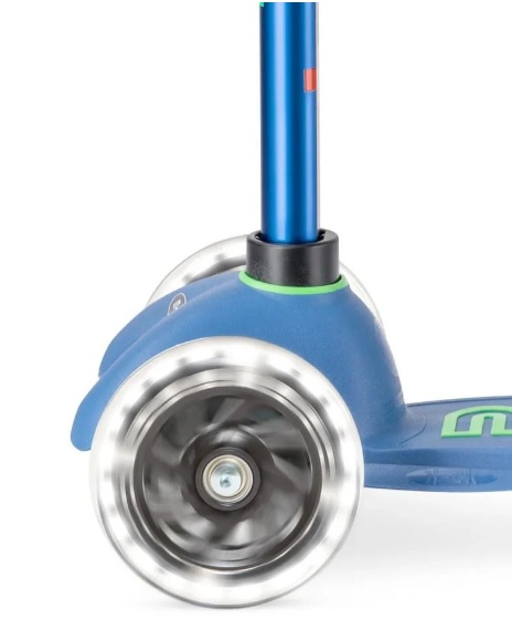 Trotineta Micro Mini Deluxe LED Crystal Blue - imagine 7