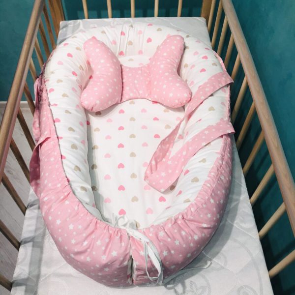 [:ru]Гнездышко для малыша Babynest Сердечки розовые Holala Kids[:ro]Cuib pentru bebelusi Babynest Inimioarele roz Holala Kids[:]