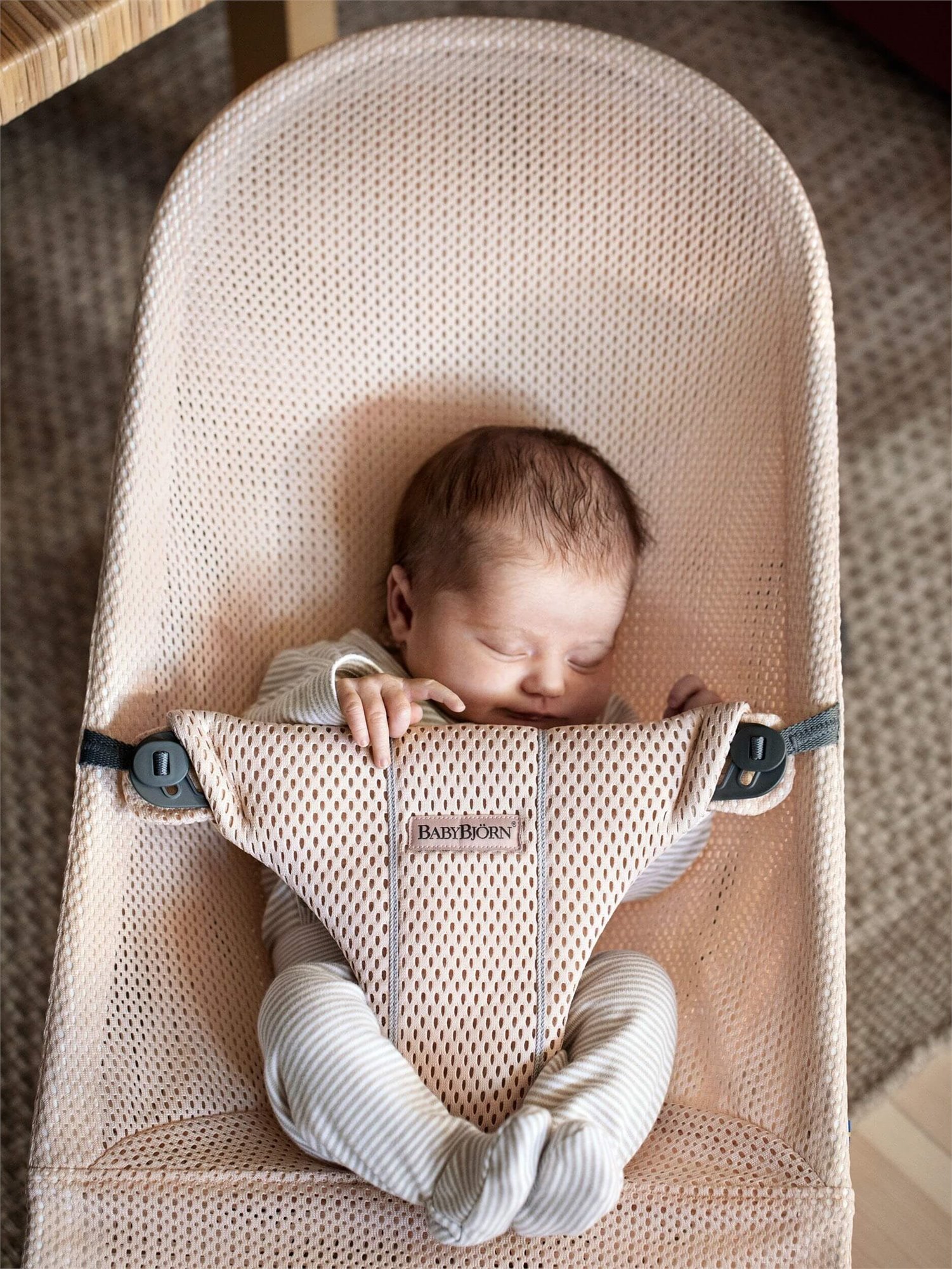 Balansoar BabyBjorn Bliss Pearly Pink, Mesh (006001A) - imagine 2