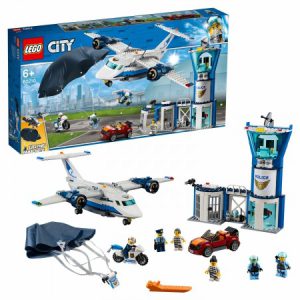 [:ru]Lego City Конструктор "Воздушная полиция: авиабаза" (529 дет.)[:ro]Lego City Constructor "Poliția Aeriană: Baza aeriană" (529 el.)[:]