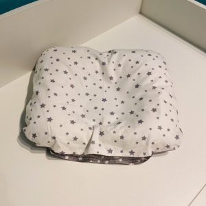 Perna ortopedică cu față de pernă 0-6 luni