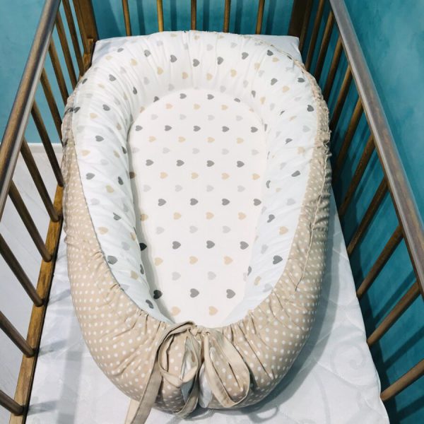 [:ru]Гнездышко для малыша Babynest Сердечки с горошком бежевый ES  [:ro]Cuib pentru bebelusi Babynest Inimi cu buline ES bej[:]